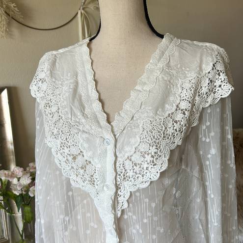 Anthropologie Eri + ali Anthro v neck button down cottage prairie floral embroidery blouse S