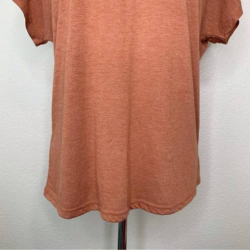 The Comfy Emery Rose Women’s Size Medium V-neck Batwing Short Sleeves Tee