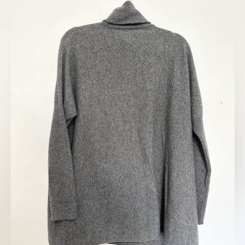 Garnet Hill  Oversized Turtleneck Sweater size XS cashmere and wool blend