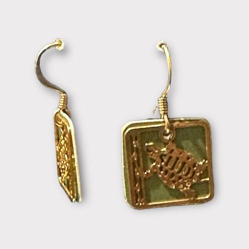 Profile Wild Bryde Turtle  Earrings