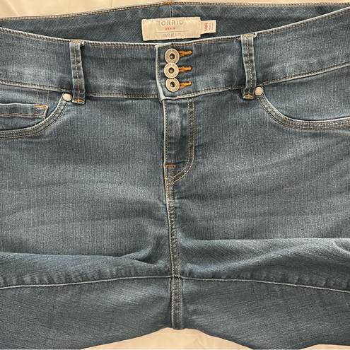 Torrid  Jegging Skinny Super Stretch High-Rise Jean 18R