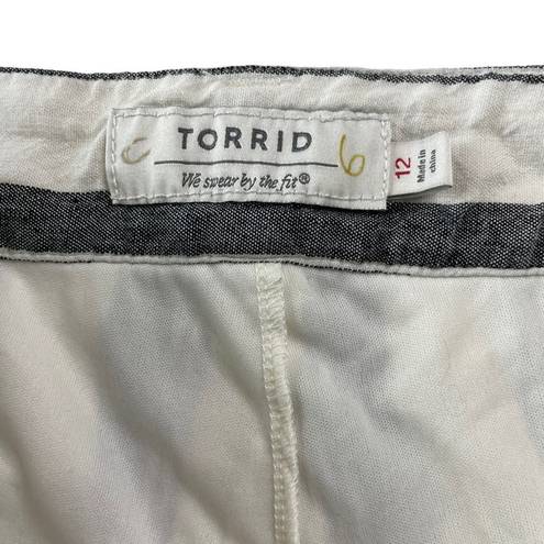 Torrid  Womens Size 12 Cream and Black Striped Hi-Rise Linen Shorts Rolled Cuffs