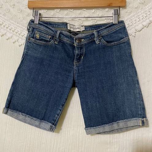 Bermuda Abercrombie Denim Cuffed  Medium Wash Shorts 16