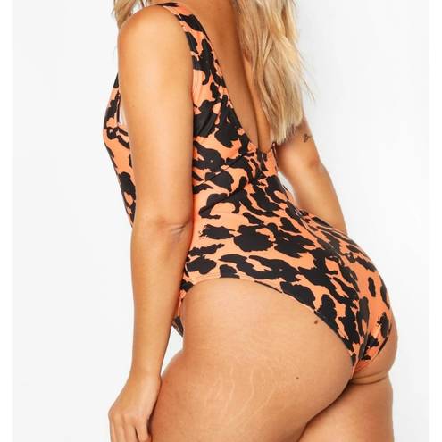 Boohoo  | NWT Orange Cheetah Print Scoop Back Plus Size Swim Suit Size 20