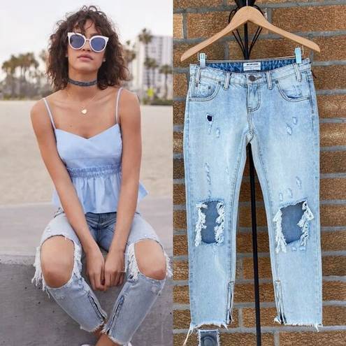 One Teaspoon  Freebirds Ripped Boyfriend jeans 26