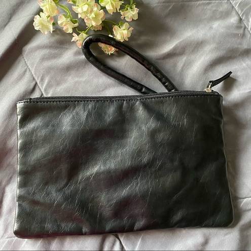 Black bow wristlet,