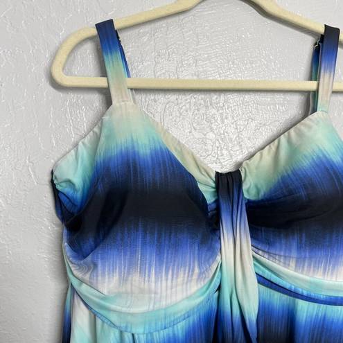 Cacique Swim by  Women Plus Size 24W Blue White Tie Dye Tankini Top Built in Bra