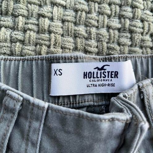 Hollister olive green cargo pants