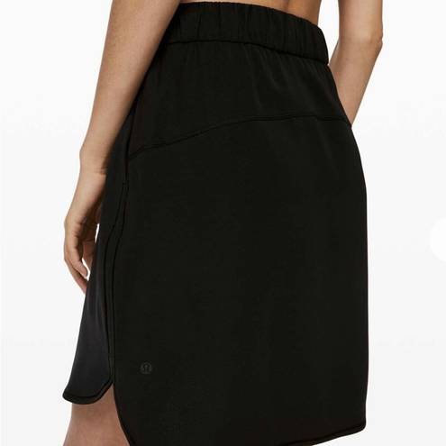 Lululemon On The Fly Skirt 8