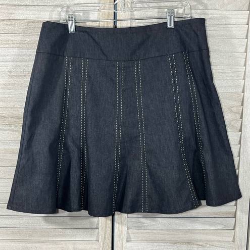 Krass&co NEW YORK CLOTHING  Denim Skirt Dark Wash w Contrast Stitching-14