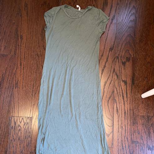 Acting Pro Women's Sage Green T-Shirt Maxi Dress Size M