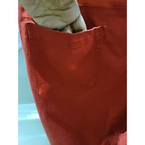 Terra & Sky  Women's Solid Red Cotton Mid Rise Pull on Casual Capri Pant Size 5X