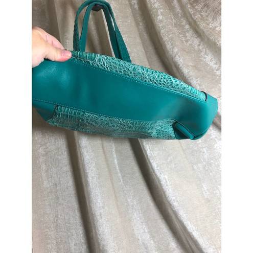 Bueno  Green Cinch Purse