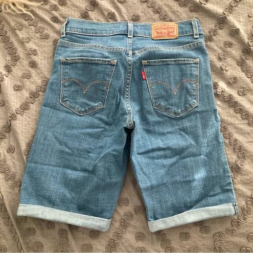 Levi’s  Classic Bermuda Shorts