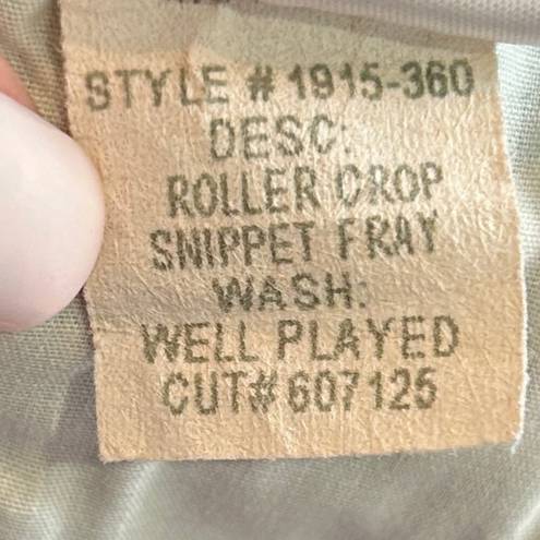 MOTHER Denim  The Roller Crop Snippet Fray in Well Played Size 26