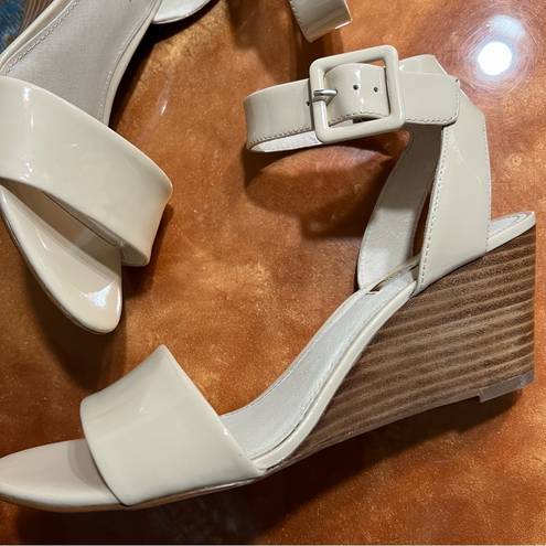 Louise et Cie New  Punya Leather Wedge Sandals Nude size 8.5