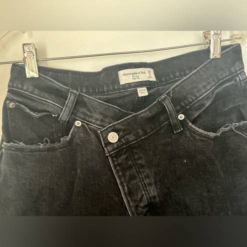 Abercrombie & Fitch Abercrombie black distressed dad high rise button fly jeans size 6S curve love