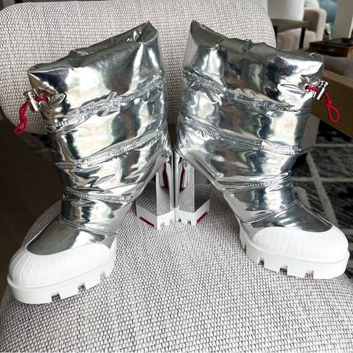 Christian Louboutin  Oriona Lug Puffer Boots 100 in Silver