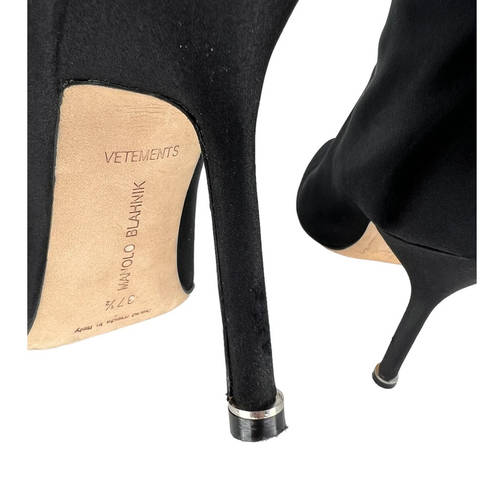 Manolo Blahnik  + Vetements Printed Satin Ankle Boots In Black