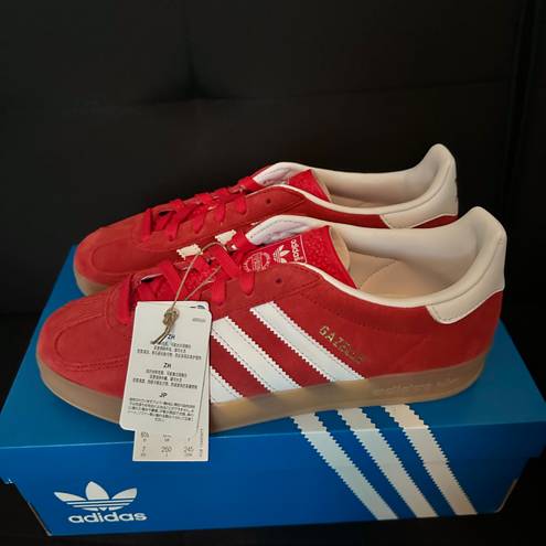 Adidas Gazelle Shoes Red