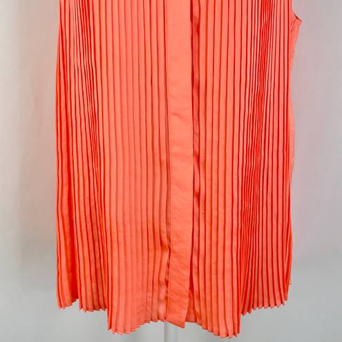 DKNY New  Pleated Front Satin Sleeveless Button Down Top Blouse Spark Size Medium