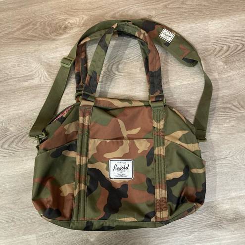 Krass&co Herschel Supply . Strand Camo Diaper Bag w/ Changing Pad Unisex Large