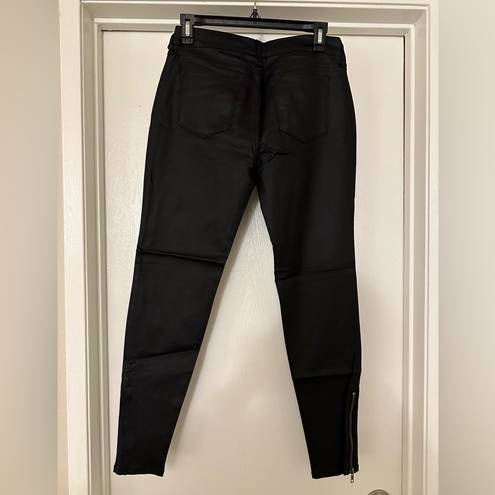 Harper NWT  (Francesca’s) Coated Black Skinny Jeans, zip pockets, ankle zip 10/30