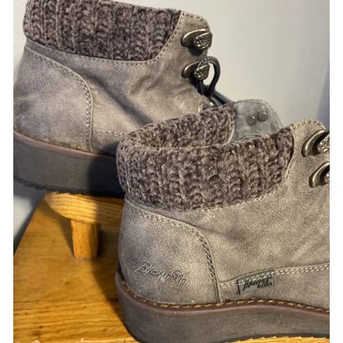 blowfish  Malibu Boots 6.5 Ankle Womens Gray euc 4 Earth 2105