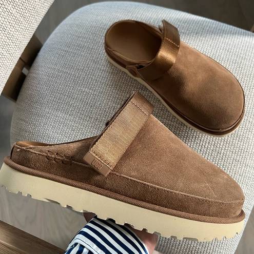 UGG NEW Anthropologie +  Goldenstar Suede Clogs in Chestnut