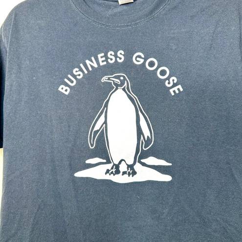 Fruit of the Loom  Business Goose Black Unisex Graphic Short Sleeve Tee Medium