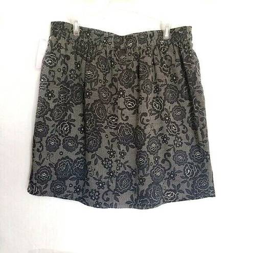 Krass&co Apparel . Womens Skirt Floral Size Large 100% Silk Mini Elastic Waistline