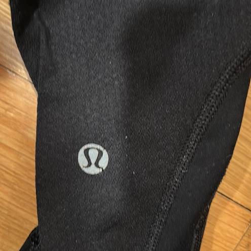 Lululemon  size 6 black leggings-pilling noted on butt and groin area price as is