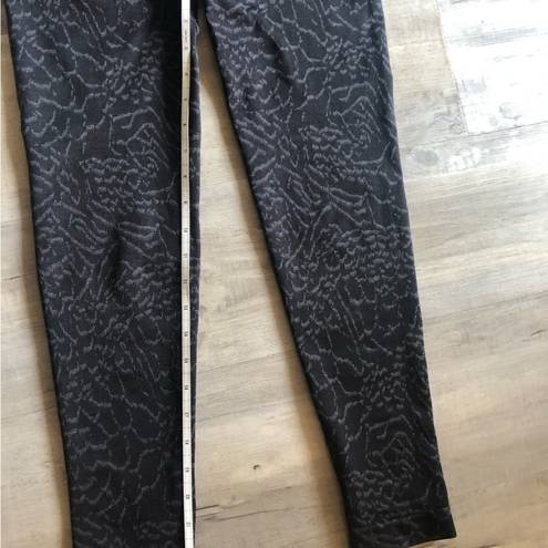 Gymshark  XL adapt animal legging