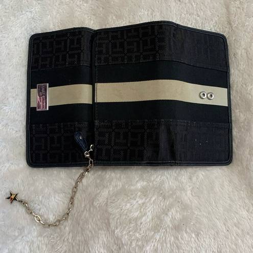 Tommy Hilfiger  chain stripe trifold wallet