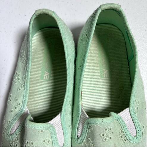 American Eagle  7W Mint Green Eyelet Canvas Slip-On Shoes