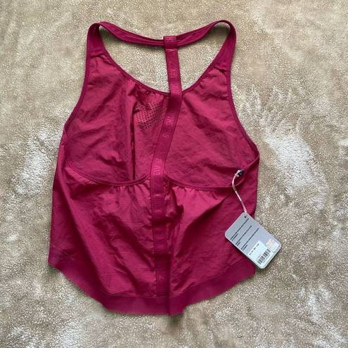 Gymshark  Women’s New Beet Running Lightweight Tank Top