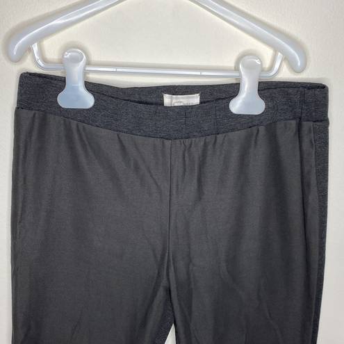 Lou & grey  paneled Ponte stretch leggings size S