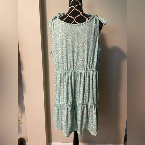 Harper EUC Haptics by Holly  Mint Green & White Floral Tie Babydoll dress size 1X