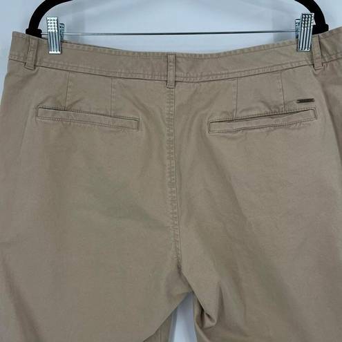 L.L.Bean  Women's High-Rise Flat Front Favorite Fit Cropped Pants Beige Size 18