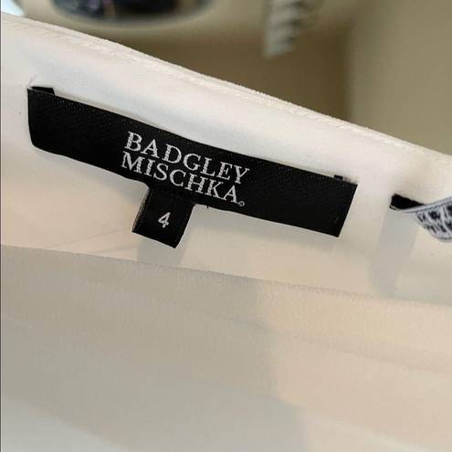 Badgley Mischka NWT  Sloane Dress in Ivory Pleated Skirt Dress Wedding Size 4