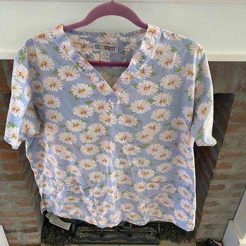 Daisy Stat Nursing Chore Scrubs Two Front Pockets  Flowers size Large Vet