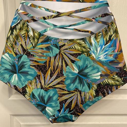 Urban Outfitters Under the Sun  High Waist Tropical Ruched VNeck Tankini Swimsuit