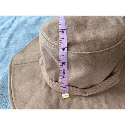 Harper NWT! ASN  Floppy Tan Felt Hat in Oatmeal Tan