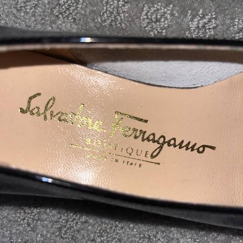 Salvatore Ferragamo Loafer Flats