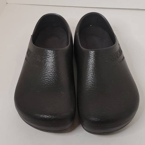 Birkenstock  Black Clogs 37