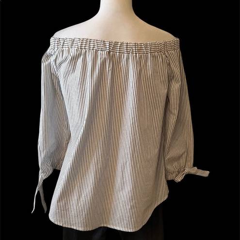 Potter’s Pot Potters pot Off the shoulder 3/4 sleeve blouse