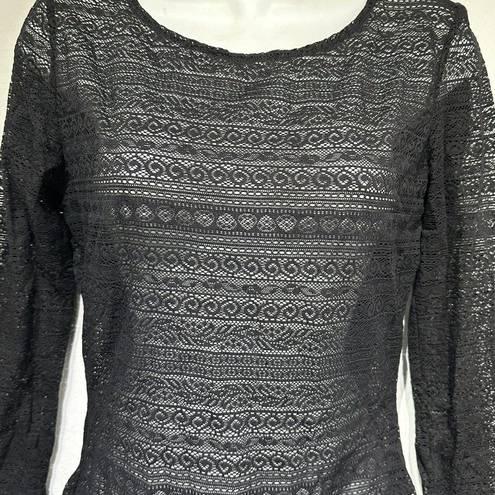 Natori josie  black lace long sleeve top Size M