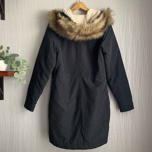 Abercrombie & Fitch  Women's Black Sherpa Lined Parka Fur Hood Coat Size M