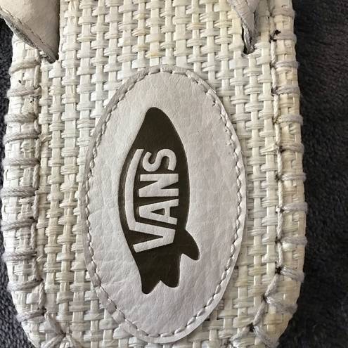 Vans  Womens Antique White Hand Woven Straw Outdoor Summer Sandals  Size 7