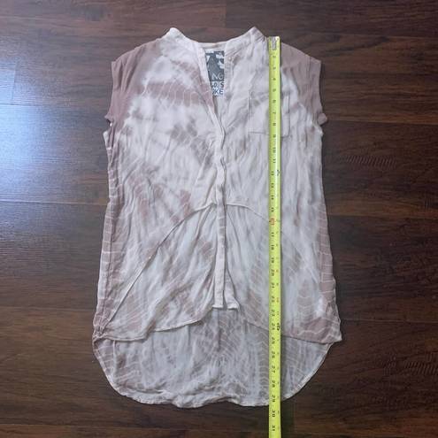 Young Fabulous and Broke Young, Fabulous & Broke beige tie-dye sleeveless button-down top size L